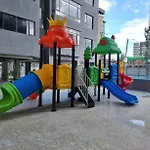 Elegant Urban Escape Apartments Fully Equipped Gym, Ample Parking Space,Swimming Pool,Children Playing Ground And Amazing City Views