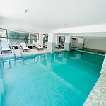 Elegant Urban Escape Apartments Fully Equipped Gym, Ample Parking Space,Swimming Pool,Children Playing Ground And Amazing City Views