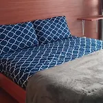 Comfy Private Ensuite Guest Room