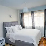 Stylish Apartment Around Yaya
