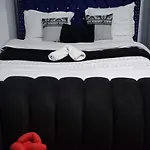Fully Furnished Studio Unit Near The Airport
