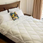 Nikayana, Family-Friendly Villa Near Jkia