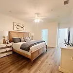 Flick House