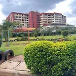 Cozy One Bedroom Apartment - Sapphire Near Jkia, Eka Hotel Along Mombasa Road