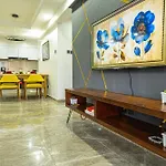 Bura Stay Your Cozy City Retreat