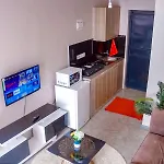 Executive Moyo Suites Studio Apartment