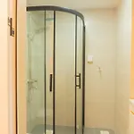 Laurell Hill Suites, Upper Hill