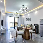 Cozy, Kileleshwa, 1 Bedroom Furnished Apartment