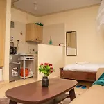 Kago Studio Apartment South B