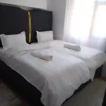 Lyne Homes