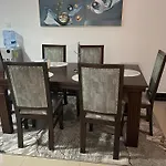 4 Bedrooms Luxurious Apartment