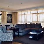 Suite Life Serviced Apartments