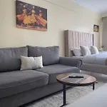Cozy Studio Apartment