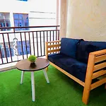Modern Chic Stay Near Yaya Centre