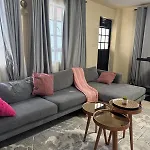 Cozy Apartment Near Safari Park