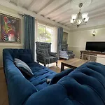 Antonio House