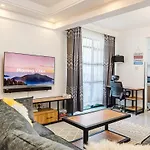 A Contemporary 2-Bedroom Master Ensuite Unit - Kilimani