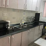 Comfortable 2 Bedroom At Sandal Wood Apartments