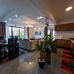 Riverside View Home