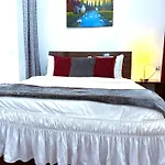 Luxurious-2 Bedroom Apartment With A Swimming Pool In Kilimani Nairobi