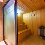Executive 2Br Apartment At The Gtc Residence