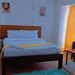 Deluxe Studio With Rooftop Pool