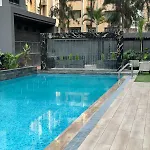 Luxury 2 Bedroom Apartment With Sauna, Steam, Pool, Gym And Gaming Room