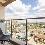 Modern, Stylish High-Rise Skyline - 2 Bd