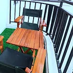 Cozy Studio With Balcony 15Min From Jkia And Sgr