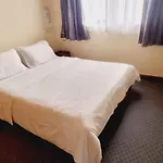 Nyari8