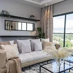 Loocid Apartments At Nova
