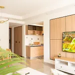 Luxurious One Bedroom Furnished Apartment At Riverside, Nairobi