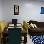 Lux Suites Sapphire Court Apartments