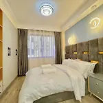 Golden Horizon Two Bedroom With Well Equipped Gym Children Playground Heated Swimming Pool Ample Parking And Scenic City Views