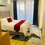 Beautiful One Bedroom Apartment With Heated Swimming Pool Fully Equipped Gym Ample Parking Space And Relaxing Rooftop With Breathtaking Views