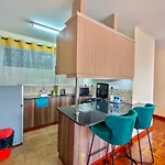 Westland Hub Fifth
