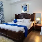 Macronhomes