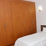 Luxurious Graceland Apartment