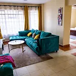 Urban Villa-Lang\'Ata