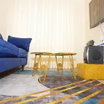 Cutie Home Stays-Studio