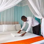 Deka Hotel Ngara Equity
