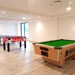 Oakley Apartment- By Tito Homes