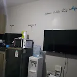 Maloca Stay Near Jkia Embakasi Fedha