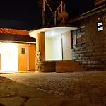 Fourth Parklands Hotel