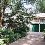 Milimani Backpackers