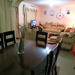 Lizzie\'S Place