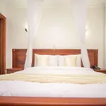 Hyatt Palace Hotel