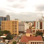 Sherry Homes -Tausi