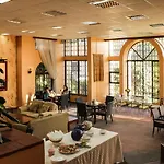 Tara Suites