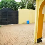 Kenya Inn